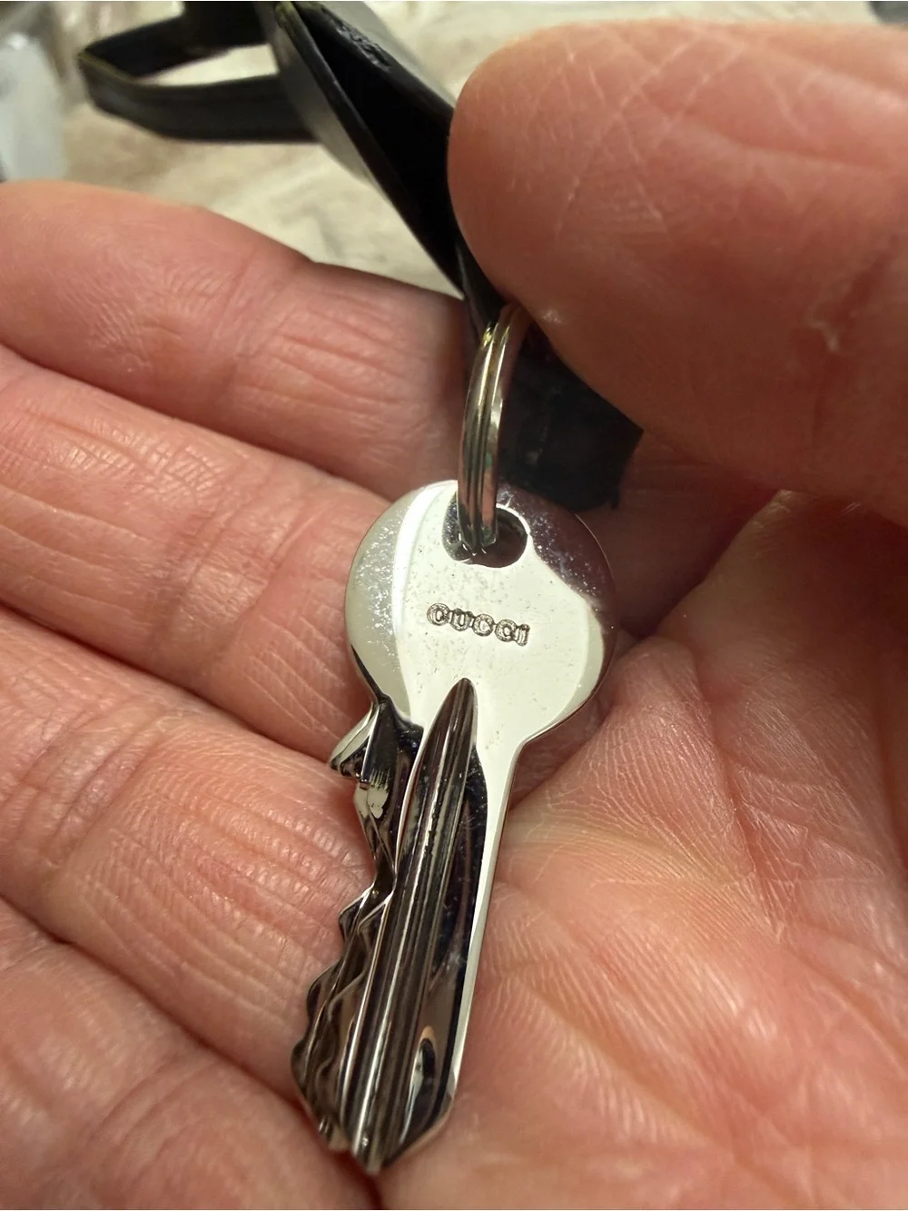 Gucci Silver Padlock Accent and key set (new)